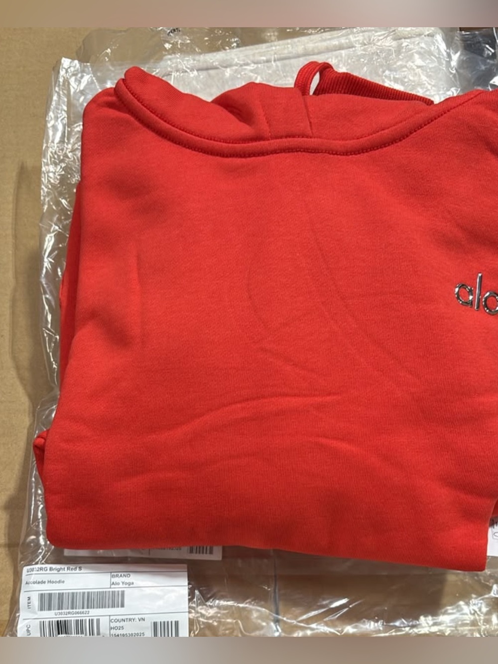 Alo Accolade Hoodie Sweatshirt - Red (sku: U3032RG-red)